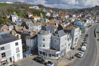 Master accommodation suite 4 attic room - B&B Hastings