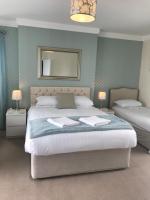 Deluxe Double or Twin Room with Sea View