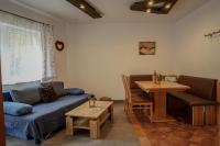 Apartment mit Terrasse