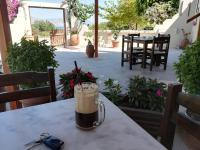 Εξοχική Κατοικία Μεσόστρατο 1 - Bed and Breakfast