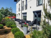 Willa La mer-Balia z jacuzzi, sauna ,klimatyzacja ,rowery - Bed and Breakfast Ustka