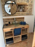 Camera Tripla con Vista Piscina 