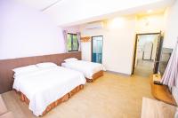 Dreibettzimmer mit eigenem Bad