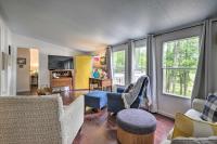 Lakefront Sparta Home Fire Pit, Dock and Kayak - B&B Sparta