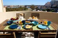 Rocha beach with a view to the marine - B&B Portimão