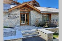 Appartement de charme dans résidence avec piscine La Joue du Loup - B&B
