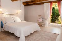 B&B Saint-Hilaire-d'Ozilhan - Sinti - Bed and Breakfast Saint-Hilaire-d'Ozilhan