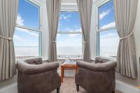 King Room with Sea View - 2nd Floor
