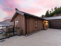 Classy Conifer by Relaxaway Holiday Homes - B&B