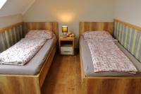 Driepersoonskamer met Badkamer