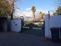 Rosenhof Garden Cottage - Bed and Breakfast