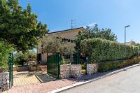 Deliziosa Villa a 500 metri dal mare con Piscina - B&B