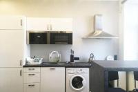 Lejas 5a Self check in out 4 can stay Free parking - B&B Riga