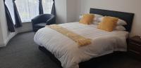 Glentworth Holiday Apartments - B&B Tenby