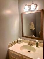 W35 Mount Washington Place townhouse with improved AC, fireplace, air hockey, free and fast wifi! - B&B Carroll