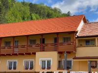 Rajni Panzió - B&B Praid
