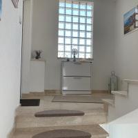 Studio Apartments Mirela - Bed and Breakfast Vodice