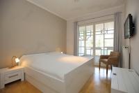 Apartment mit Balkon