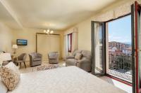 B&B Olbia - Hotel Regina Elena - Bed and Breakfast Olbia