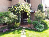 B&B Maranello - B&B LA ROSA GIALLA - Bed and Breakfast Maranello