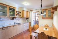 One-Bedroom Apartment (4 Adults)