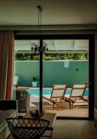 Suite Junior con vistas a la piscina