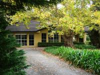 Kevalier Park Berry - B&B Berry