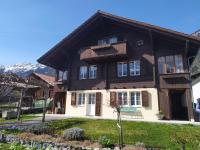 2 Zimmerwohnung Homestay Brienz Spanischgässli - Chambres d’hôtes Brienz