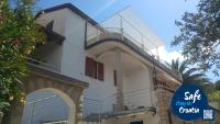 Apartment With the Sea View - B&B
