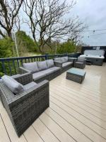 Boggy Creek - lodge with hot tub - B&B Felton