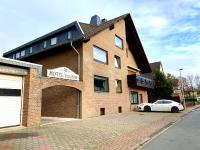 Hotel zum Hahn - Ferienwohnung Garbsen