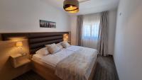 Deluxe Suite with Balcony and Sea View