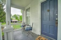 Romantic Apt Near Wineries, Golf and Lake Erie! - Chambres d’hôtes