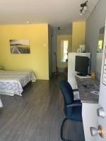 B&B Acton Vale - Motel Valois YL inc - Bed and Breakfast Acton Vale