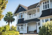 Cedar House - B&B Gisborne