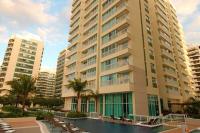 MELHOR Localização na Barra da Tijuca- Apartamento com Ar, wifi, microondas - B&B Rio de Janeiro
