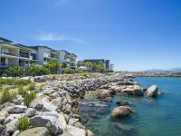 1 Bright Point Apartment 2204 - B&B Nelly Bay