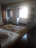 Classic Quadruple Room