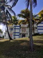 Le blue lagoon - studio vue sur mer - Piscine et plage - B&B