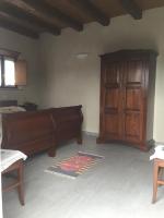 Doppel- oder Zweibettzimmer