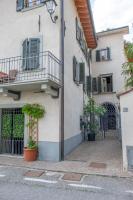 Happy Guest Apartments - Lake And Passion - Chambres d’hôtes Riva di Solto