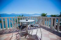 Studio with Balcony and Sea View (3 Adults)