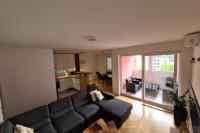 Mia - Ferienwohnung Makarska