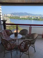 APTO 3 QTS EQUIPADOS 3 MIN ANDANDO PRAIA DA BARRA - Chambres d’hôtes Rio de Janeiro