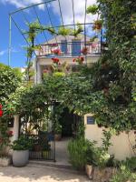 Apartment with terrace in the center od Vodice - Bed and Breakfast Vodice