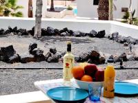Apartamento Eduardo a primera linea del mar - B&B Costa Teguise