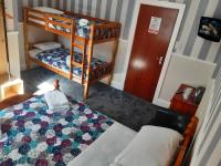 Familiekamer (2 Volwassenen + 2 Kinderen)