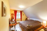 B&B Soultz-sous-Forêts - Chambre avec grand lit - Bed and Breakfast Soultz-sous-Forêts