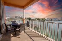 Beautiful waterfront 3 bedroom condo, located in the heart of Clearwater Beach - Chambres d'hôtes Clearwater Beach