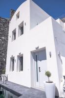 Deep Earth Villas - B&B Éxo Goniá